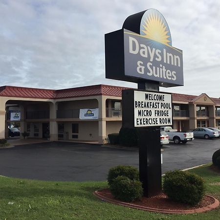 Days Inn & Suites By Wyndham Warner Robins Near Robins Afb Luaran gambar