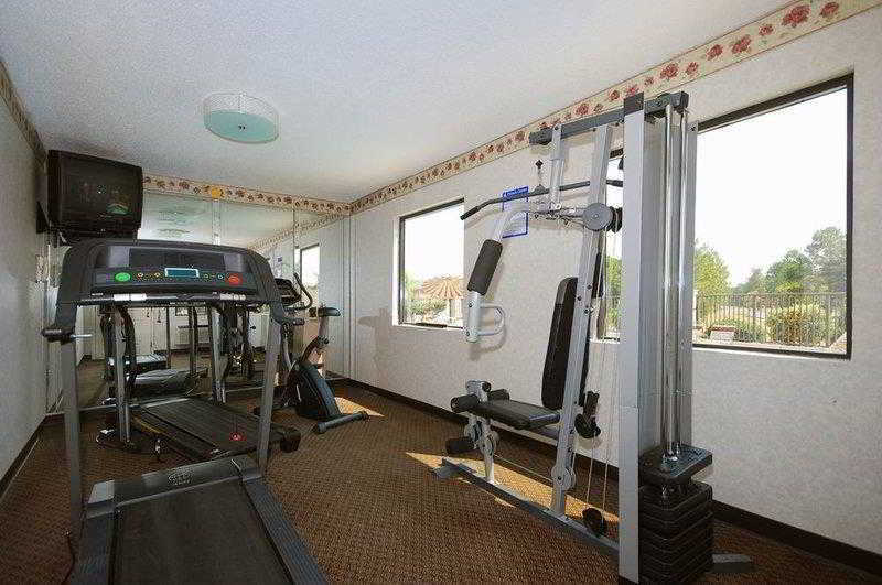 Days Inn & Suites By Wyndham Warner Robins Near Robins Afb Luaran gambar