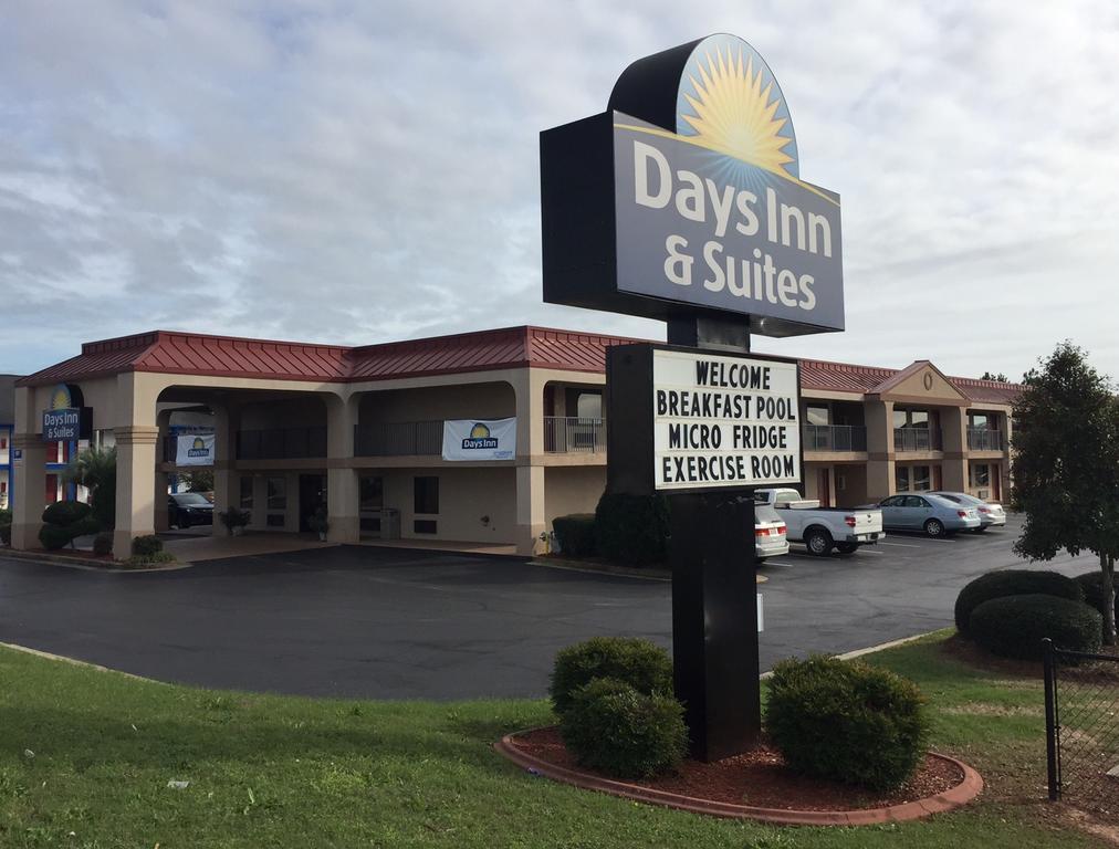 Days Inn & Suites By Wyndham Warner Robins Near Robins Afb Luaran gambar