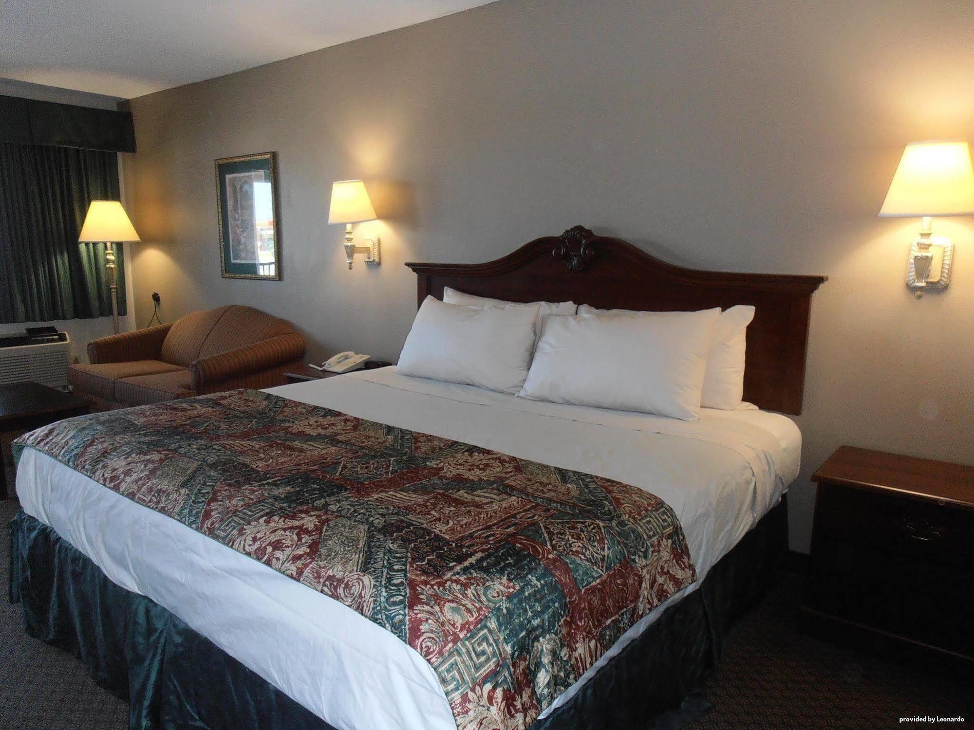Days Inn & Suites By Wyndham Warner Robins Near Robins Afb Luaran gambar
