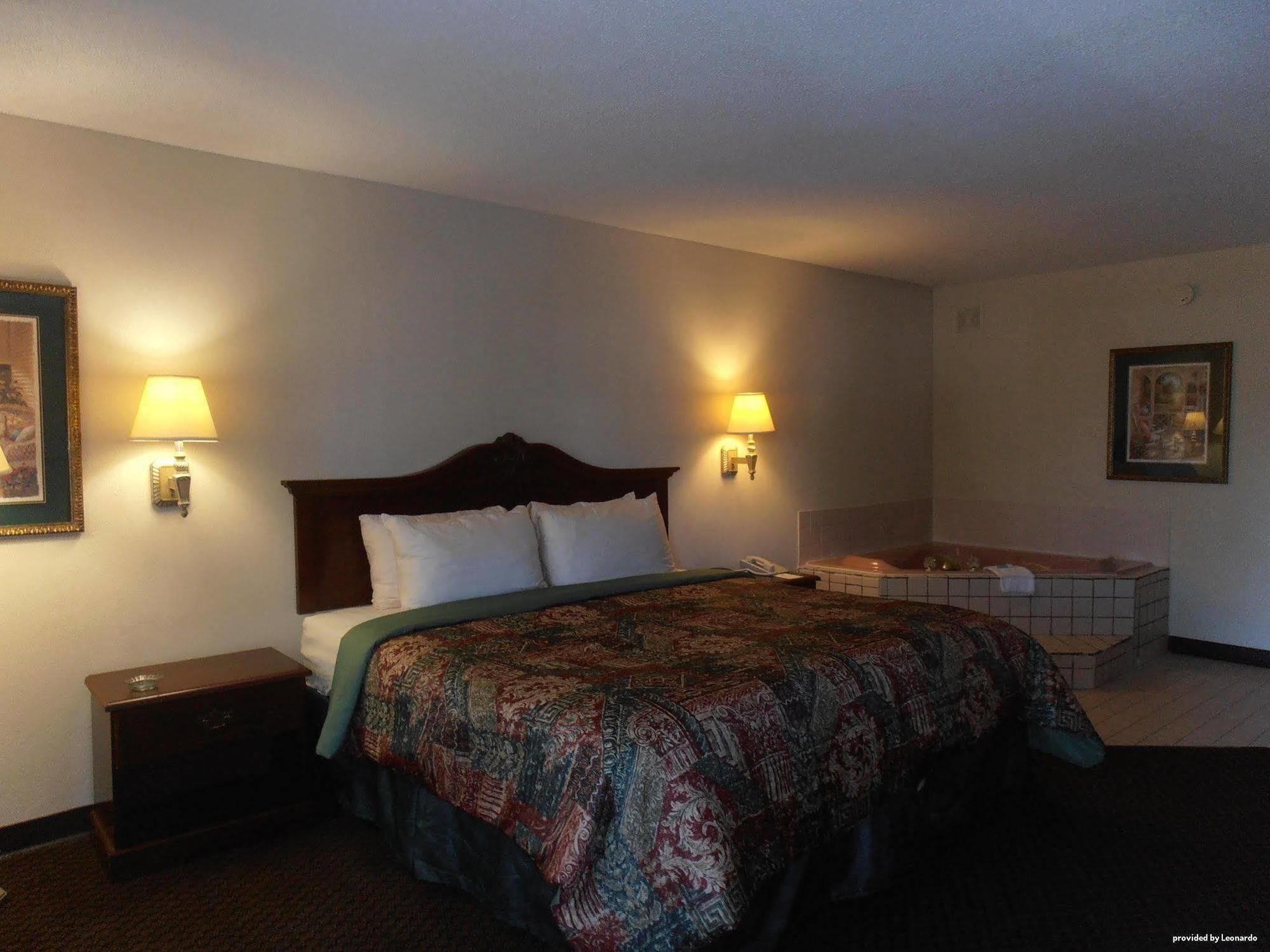 Days Inn & Suites By Wyndham Warner Robins Near Robins Afb Luaran gambar
